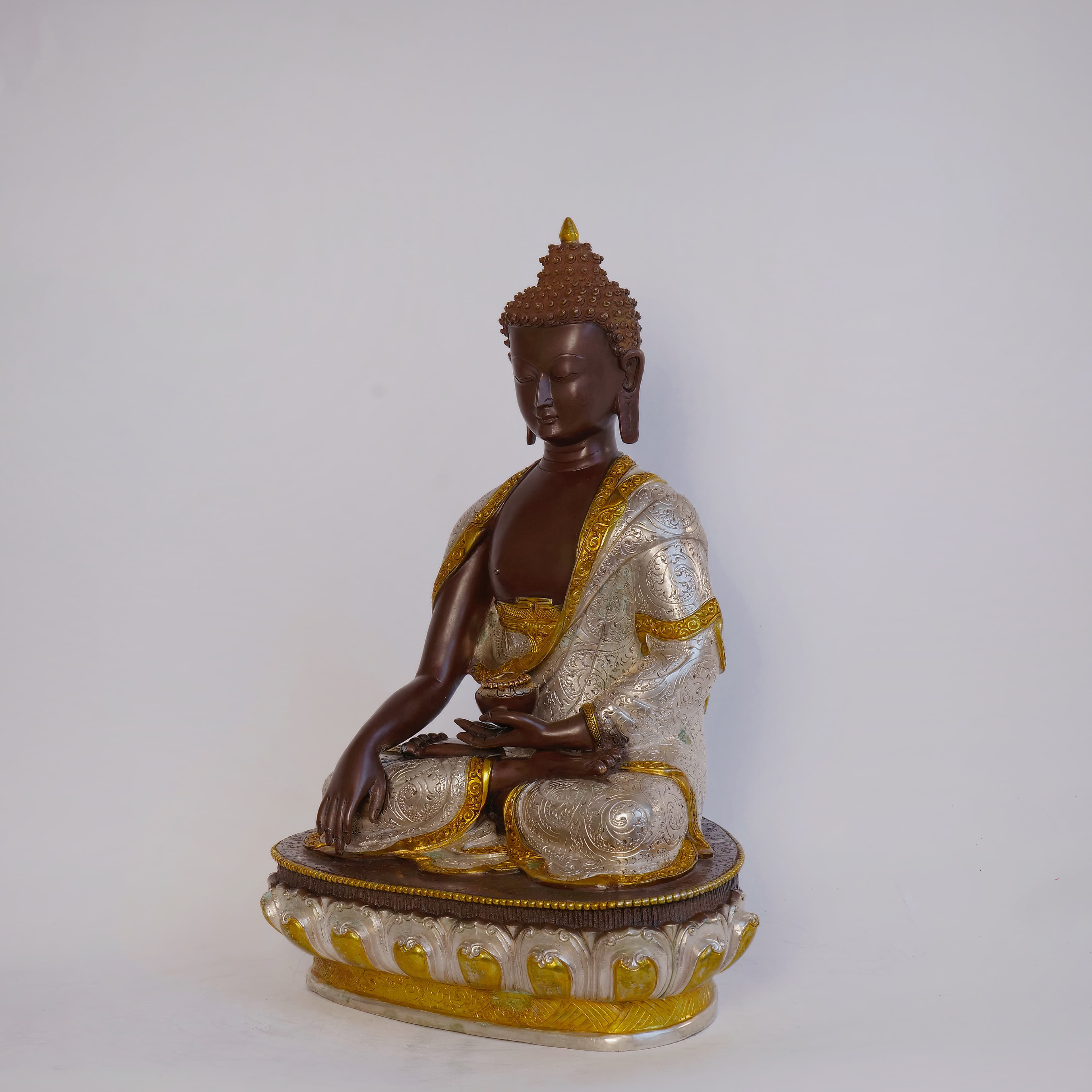 Shakyamuni Buddha (Medium)  2