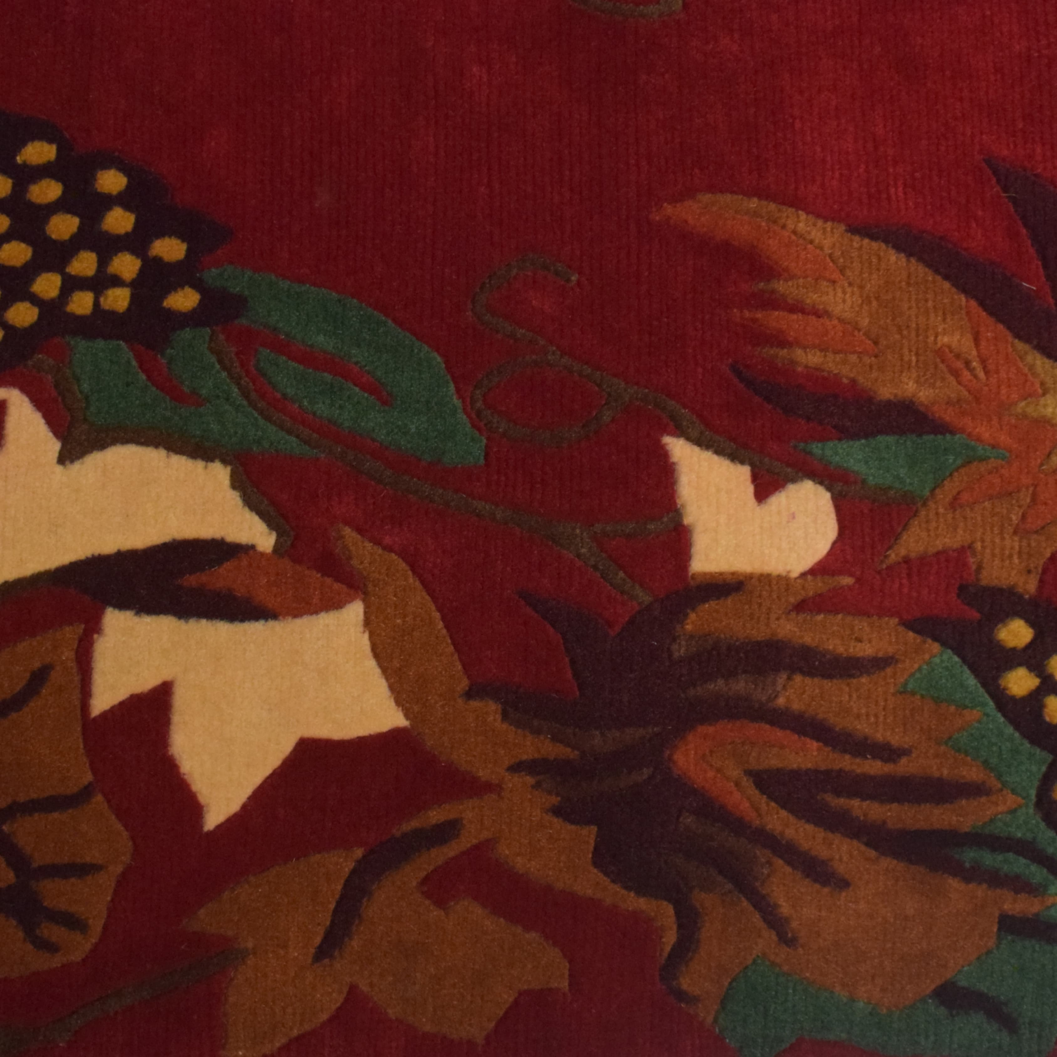 Handmade Nepal Tibetan Wool Carpet – Red Grapevine Border Design 3