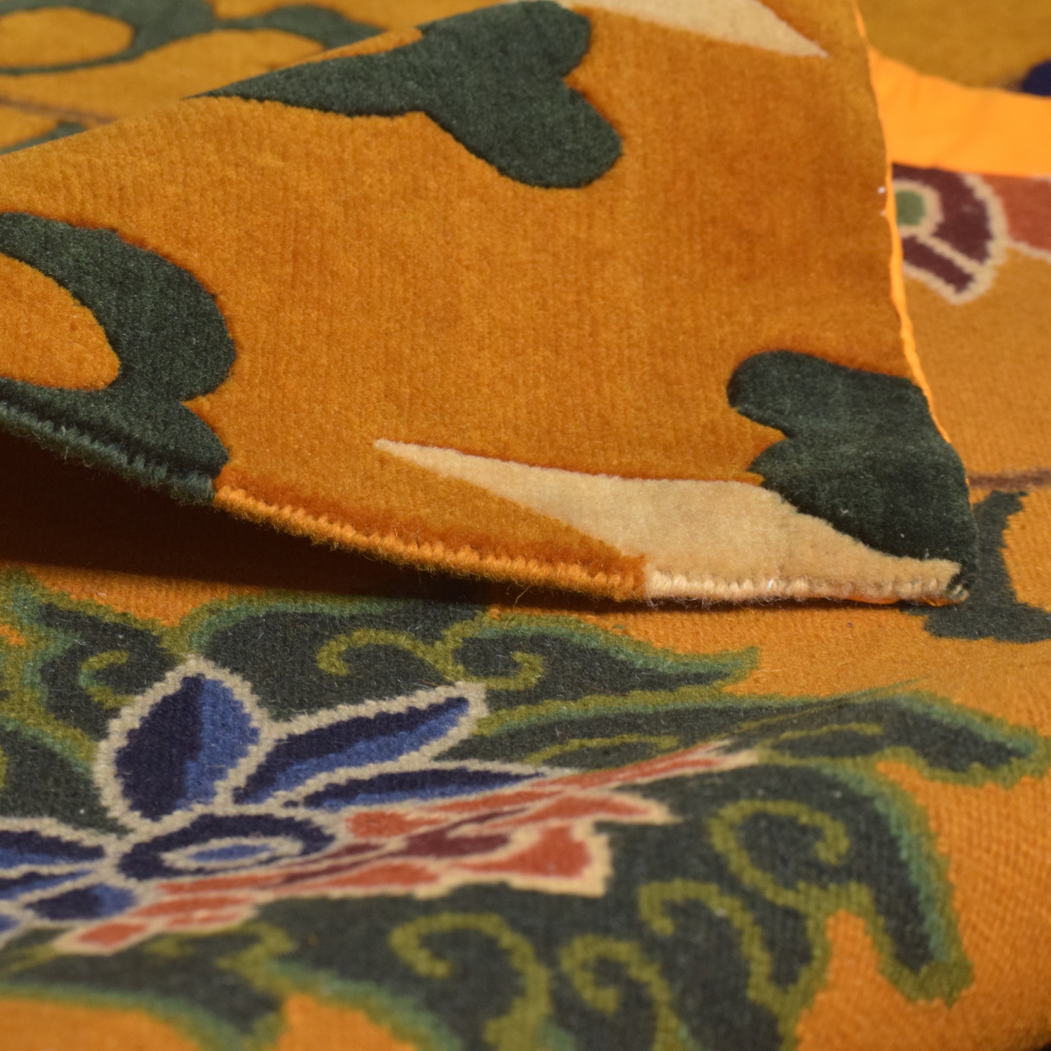 Handmade Nepal Tibetan Wool Carpet – Golden Lotus Floral Vine Design 4